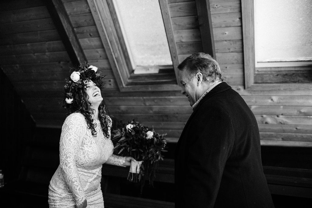 Rattlesnake Ledge Elopement, Seattle Elopement Photography, Wedding Photography, Captured by Candace Photography