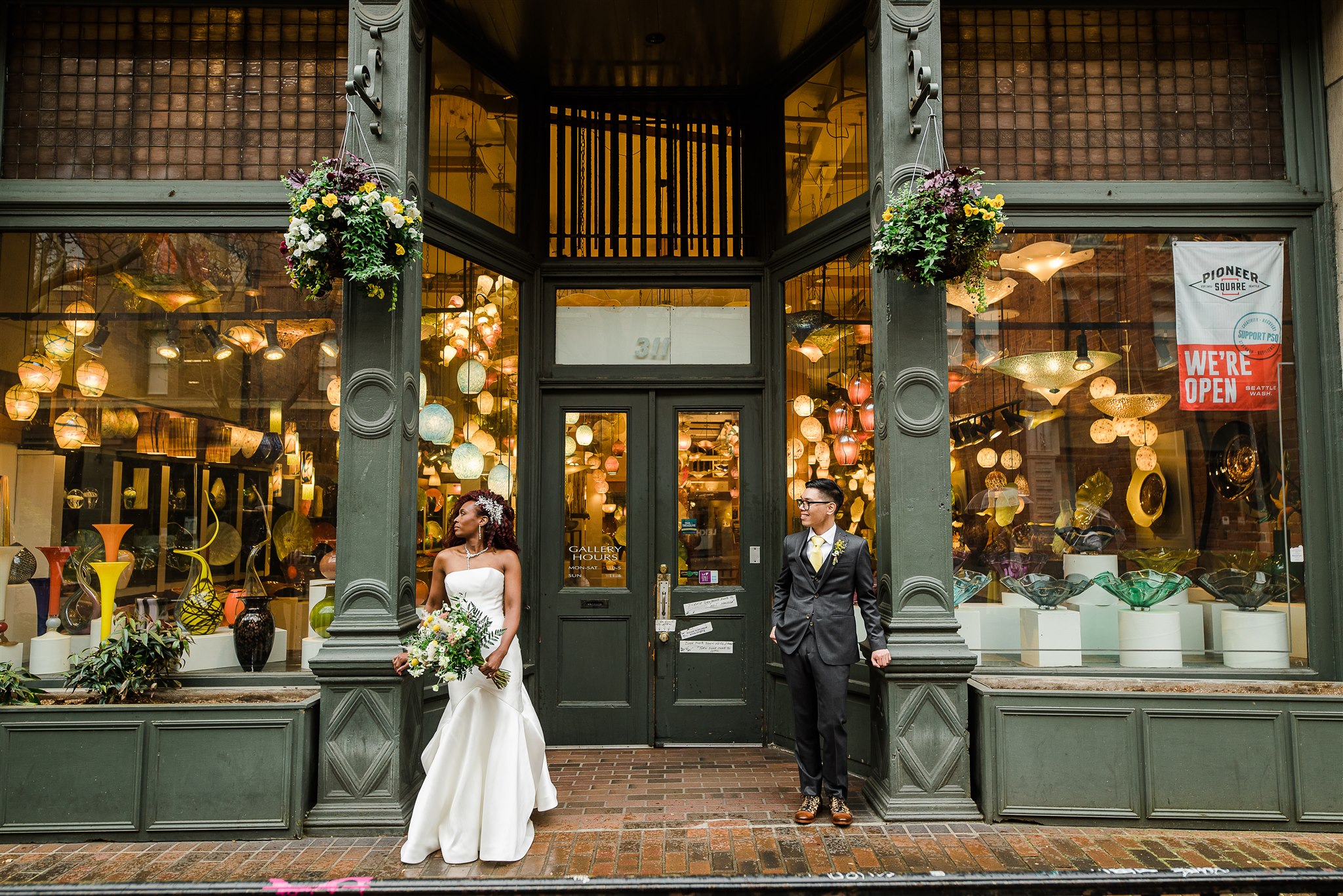 AXIS Pioneer Square Wedding, Seattle Wedding Venues, Seattle Wedding Photographer, Seattle Wedding Photographers