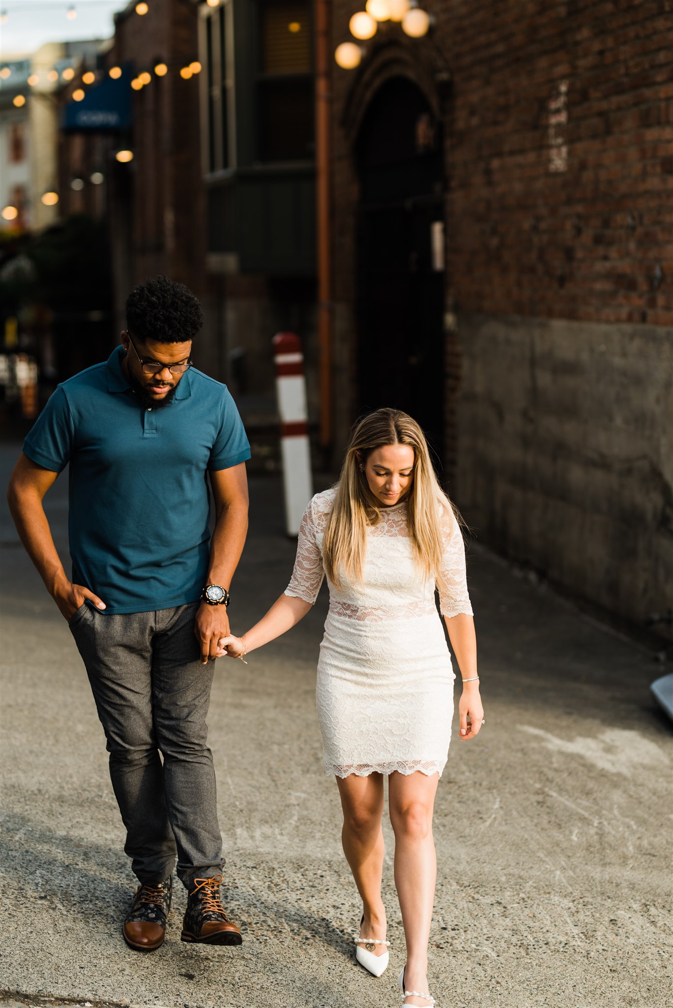 Pike Place Market Engagement Photos, Post Alley Engagement, Seattle Engagement Photographer, Captured by Candace Photography