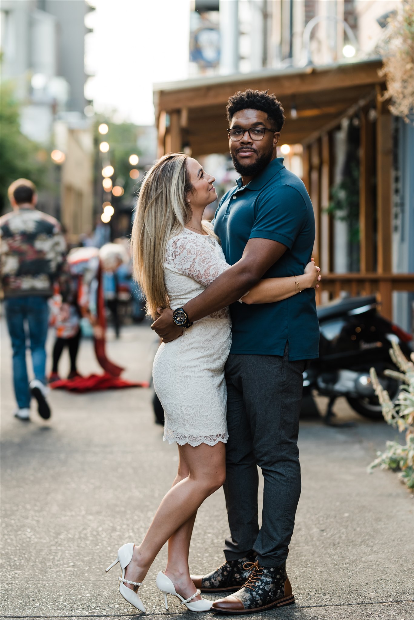 Pike Place Market Engagement Photos, Post Alley Engagement, Seattle Engagement Photographer, Captured by Candace Photography