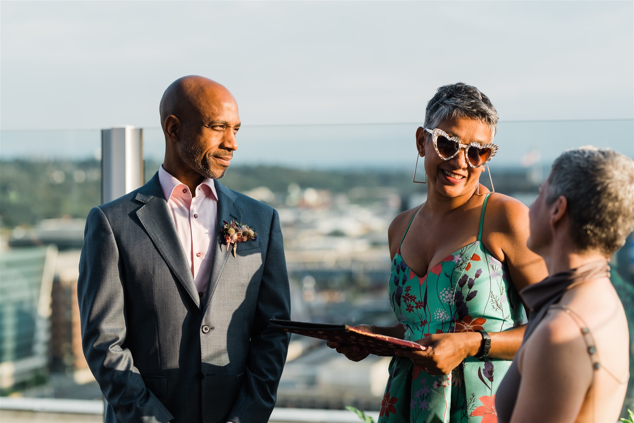 Smith Tower Wedding, Smith Tower Wedding Photos, Smith Tower Wedding Venue, Seattle Wedding Photographer