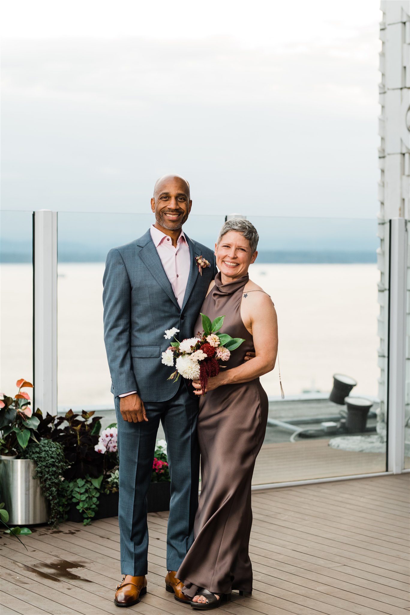 Smith Tower Wedding, Smith Tower Wedding Photos, Smith Tower Wedding Venue, Seattle Wedding Photographer