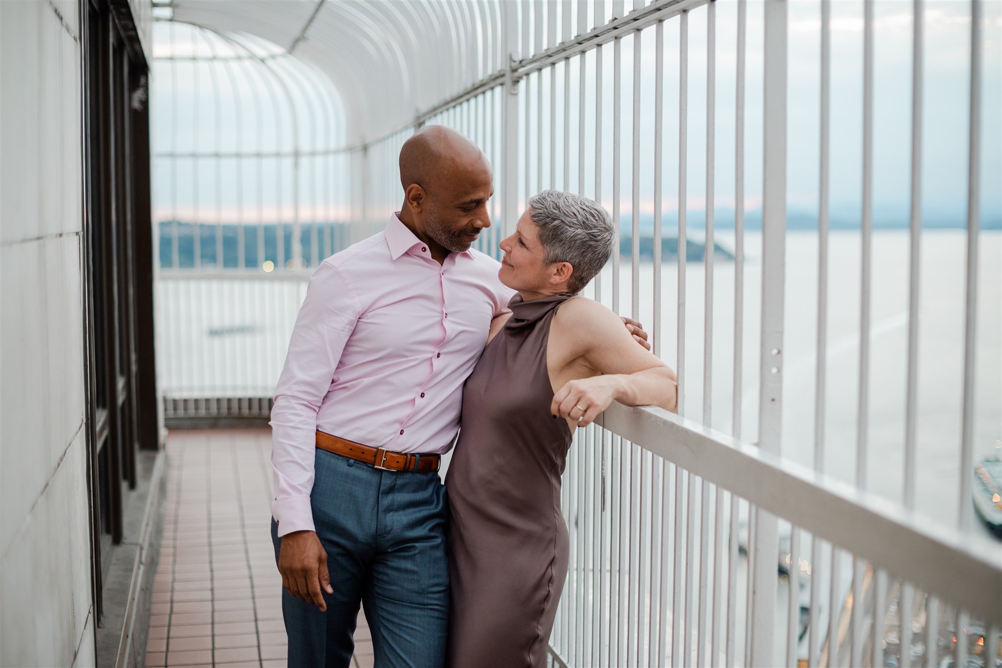 Smith Tower Wedding, Smith Tower Wedding Photos, Smith Tower Wedding Venue, Seattle Wedding Photographer