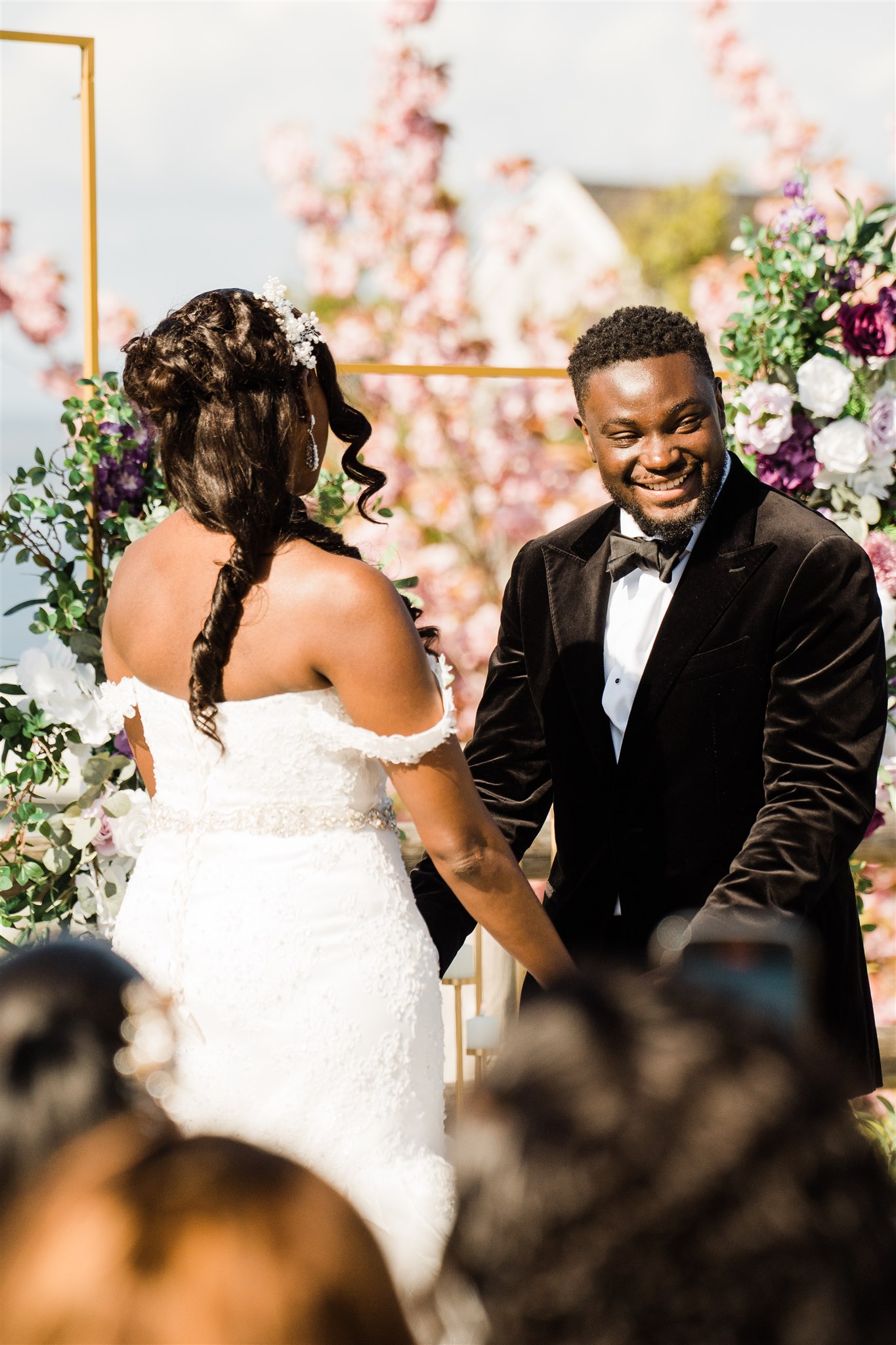 Rosehill Community Center Mukilteo Wedding Ceremony Outdoors